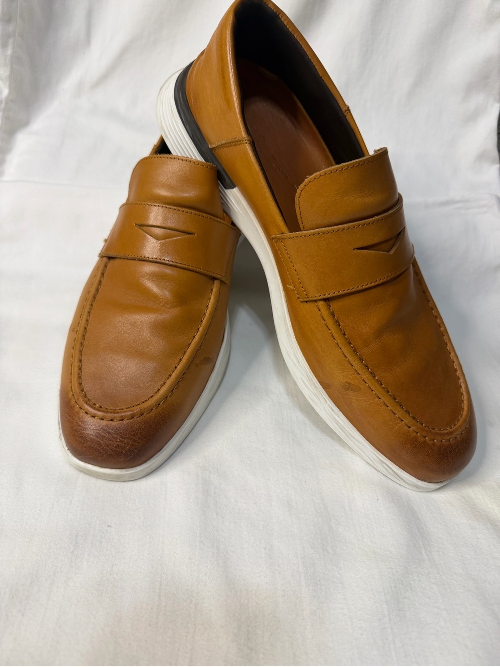 🆕 Men's Wolf and Shepherd Loafers  in Cognac Brown lux and excellent.